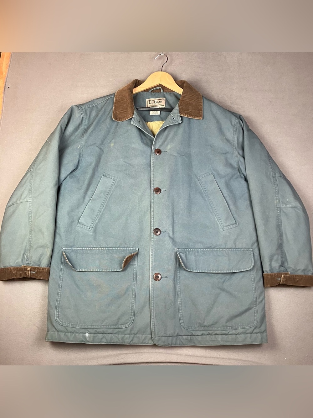 L.L. Bean Mens Size L Blue Barn Coat Field Jacket Quilt Lined Insulated Corduroy